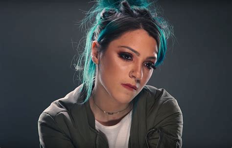 YouTuber Niki DeMartino Opens Up About Her。